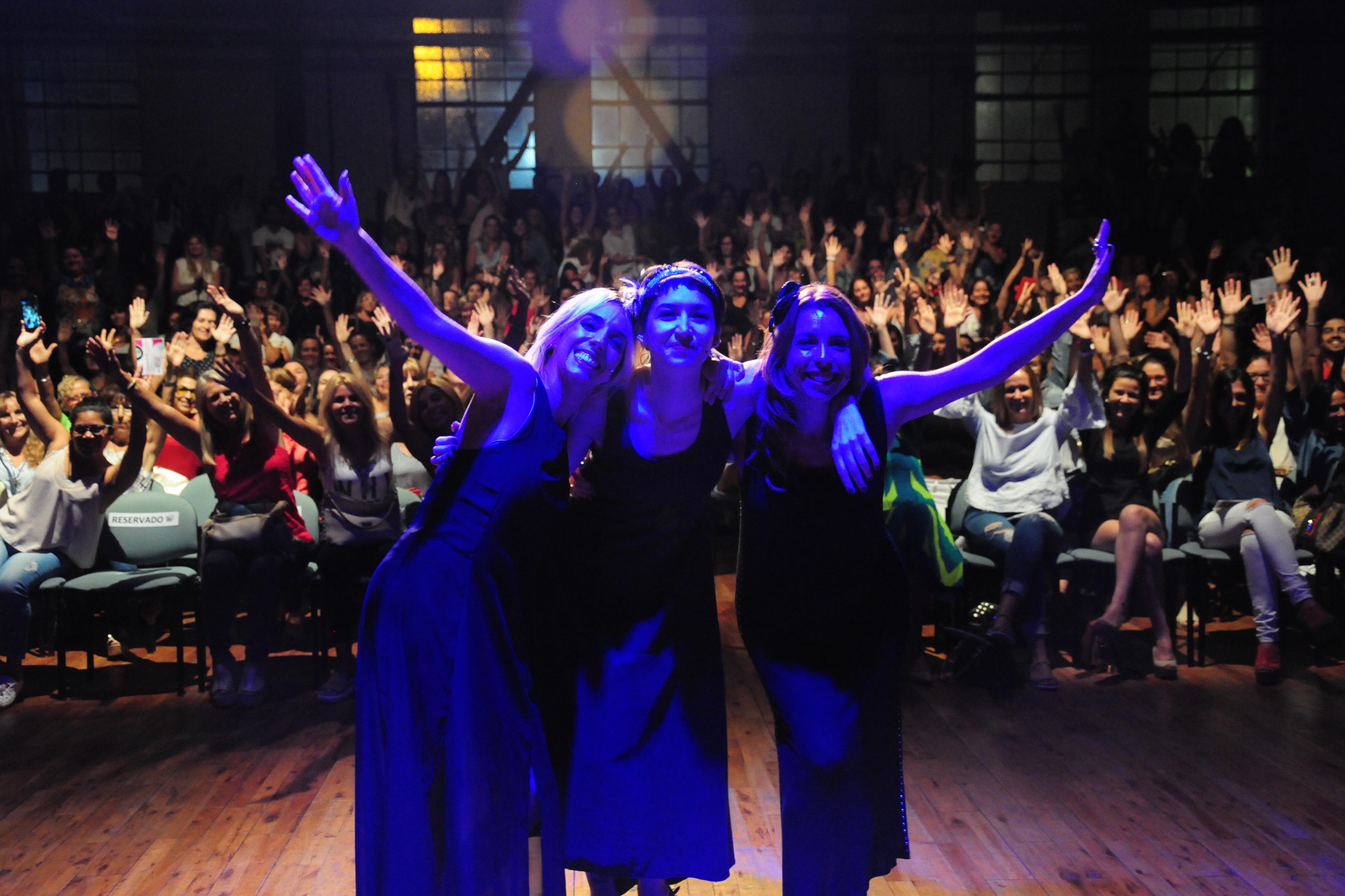 Arranco el Mes de la Mujer con obras de teatro a sala